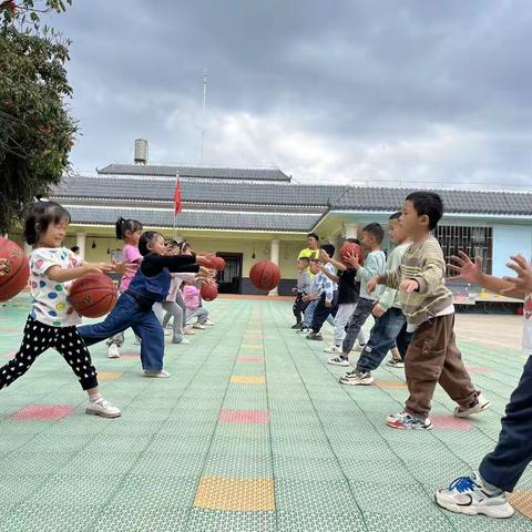 小小篮球🏀 —— 🏀大大梦想 永宁幼儿园10月篮球特色课程精彩瞬间