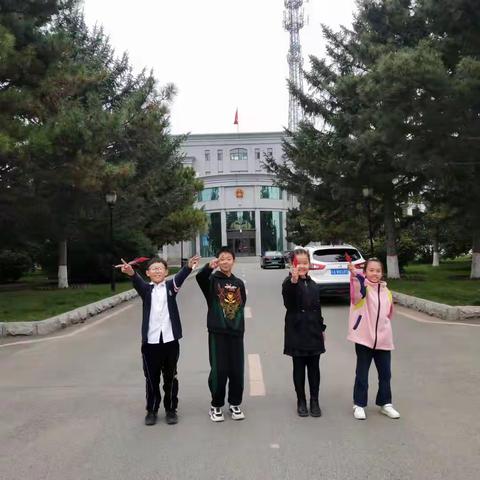 笔乐分享    游政府公园    杨硕