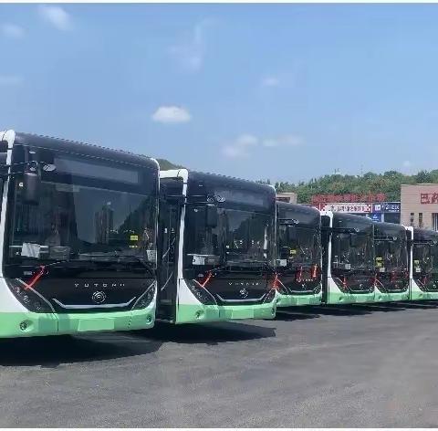 嘟嘟嘟，车来了