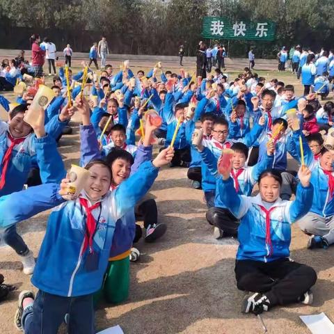 新锐小学五（1）班“线上家长会”