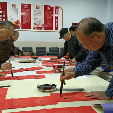 妙笔生花送祥瑞     翰墨留香迎新春