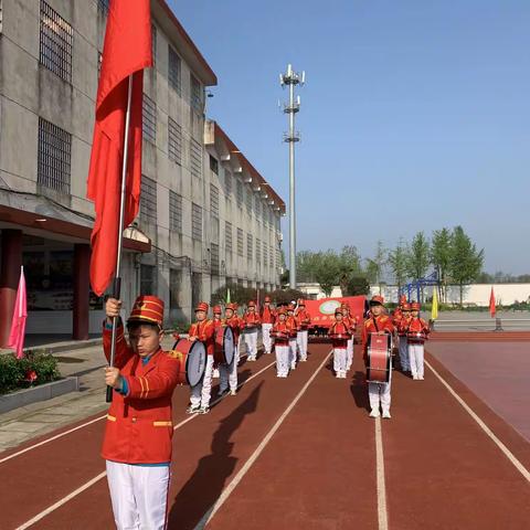 以运动之名，赴青春之约，               —记北向店乡完全小学春季运动会