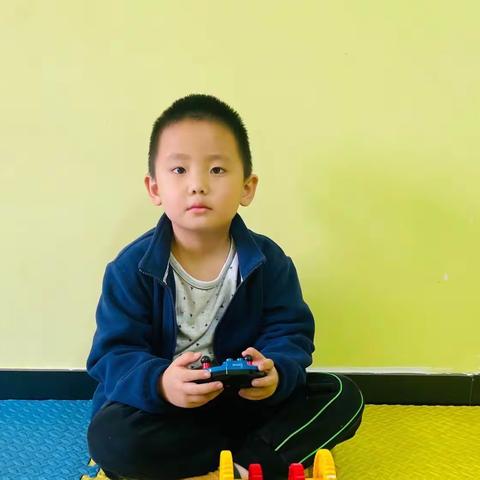 王俊一   举重运动员