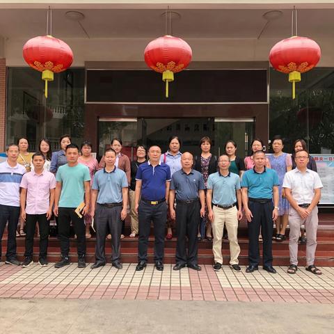 观摩学习促成长，结对交流共提升