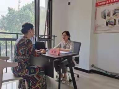 大兴·合伙人//大兴东路社区人大代表工作室——-人大代表进社区 医疗服务暖民心