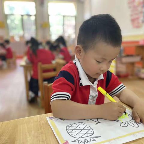 香甜水果--记肥城市实验幼儿园桃苗三班每周一画教学活动