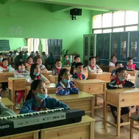 荷湖小学开展“美育云端课堂”活动