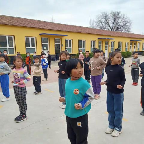 孝子墓小学——“第二课堂”武术进校园