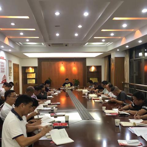 践初心 担使命 —环境集团党总支深入迎宾社区，开展10月党员义务日活动