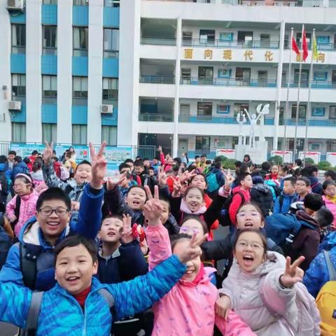 沙场冬练兵、壮志中国梦——枫树山小学1503班“未来领袖”快乐成长营记