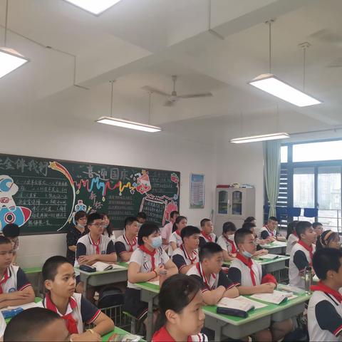 讲数学之真   传数学之美---福州市朝阳小学数学组“同课异构”活动