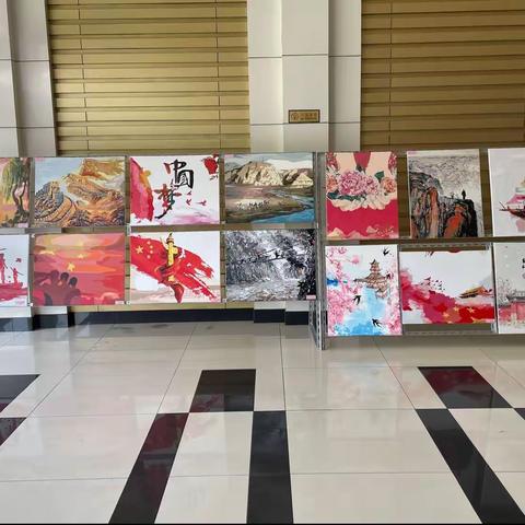 经营分会与检修分会联合举办“迎七一”油画展