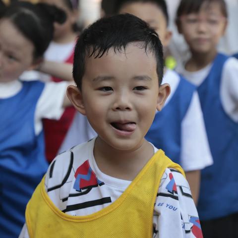 南安市实验小学二年十班开展中秋节系列活动