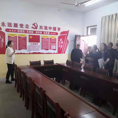 紫云镇教育党总支组织开展“参观党建示范校 学习经验促发展”现场观摩学习活动