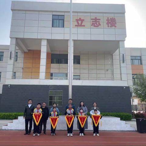 “传承中华美德，践行三爱三节”高新区深圳路小学主题升旗仪式