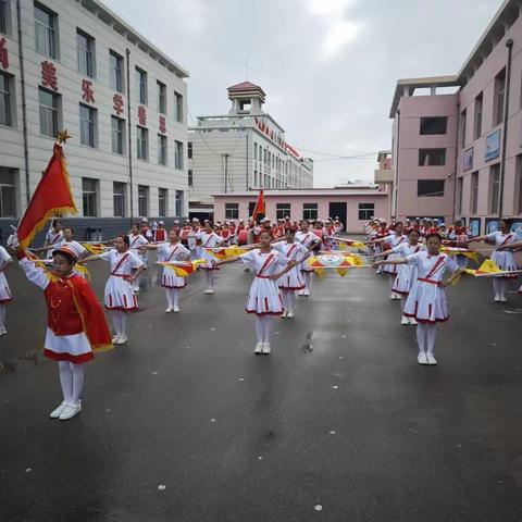 五寨县第四小学“六一”彩排花絮精彩纷呈，你想看的都在这里！