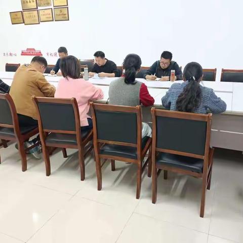 学习宣传贯彻“二十大”决战决胜四季度--弋阳县环卫所党支部11月份主题党日活动