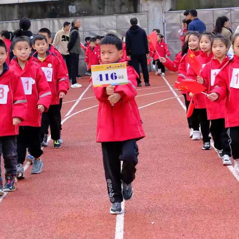 城北学校第40届冬季运动会--416班--阳光正好，激情正燃