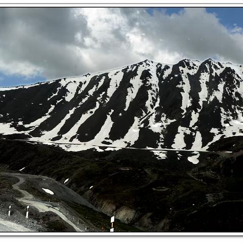 天山上出神入化的天然浮雕—新疆天山（独库公路）冰达坂