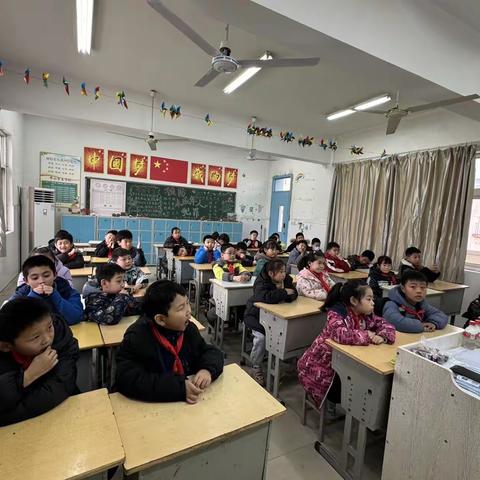 桃园路小学二年级2班鲨鱼公园STEM主题科学课程  lesson1 什么是科学