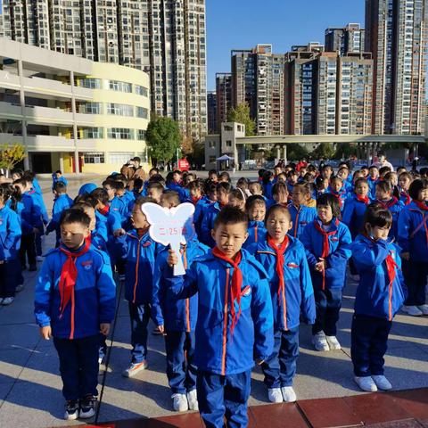 抚州市实验学校第五届体育节暨第十一届低年级趣味运动会