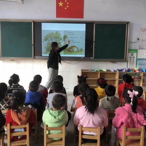 暖暖三八节 浓浓感恩情      ——兴旺幼儿园三八节活动