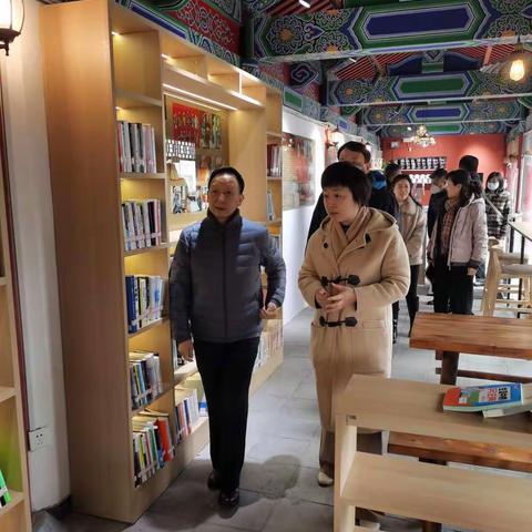 省评估专家组赴东岳庙城市书房开展新型阅读空间复评工作