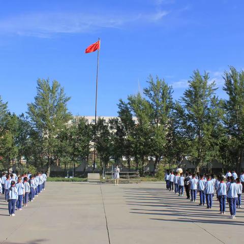 喜迎国庆•童心飞扬——富蕴县铜新小学庆国庆文艺汇演活动