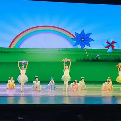 我的暑假生活丰富多彩,快我一起进入我的暑假生活吧😊