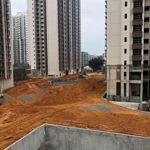钱隆御景小区施工进度