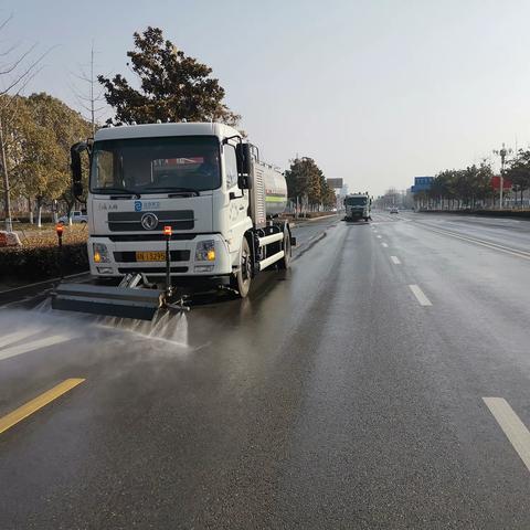 你知道吗？环卫车雨天作业里的“大学问”