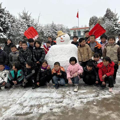 劳动砺心志 实践促成长——三湾小学开展劳动实践教育活动