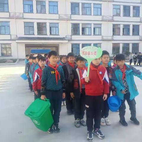 清洁校园我行动