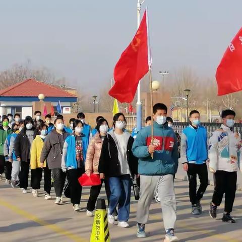 百业寻访，触摸知识的力量 ——记高密市孚日中学金属材料的利用研学活动