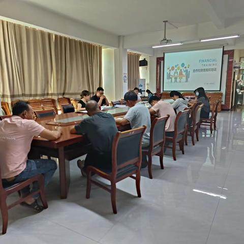 乌烈镇强化合作社业务培训，切实提升产业发展能力水平