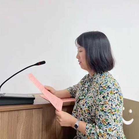 行稳致远   逐梦未来——兴平市实验小学六年级家长会