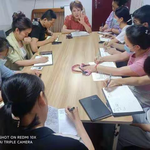 【清理杂物 扮靓家园】长乐中路街道开展清杂物专项行动