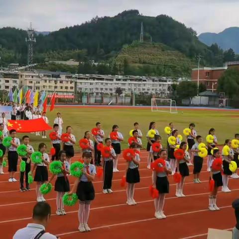 庆元县城东小学603中队运动会
