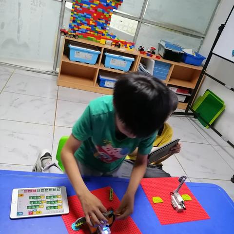 2022.5.28 wedo 《手速练习器》 杨逸朗同学