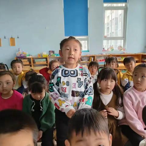 北关幼儿园中三班—快乐的五一