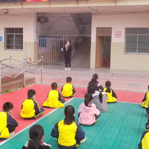 “喜迎妇女节 巾帼绽芳华”——2023年廉州镇第四小学三八妇女节系列活动