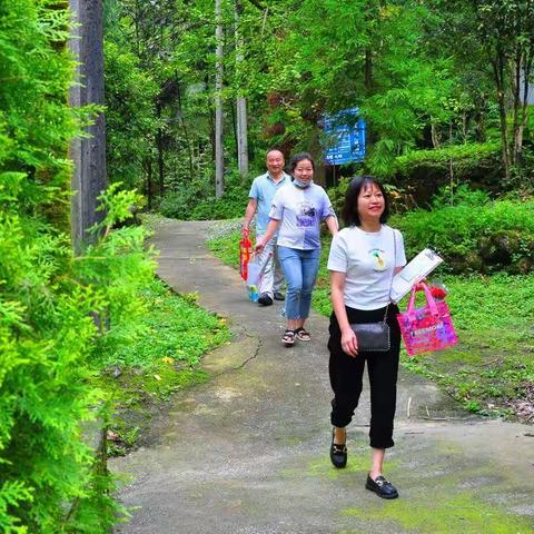 绵阳市安州区桑枣镇小学积极开展“关爱残障儿童，送教上门”活动