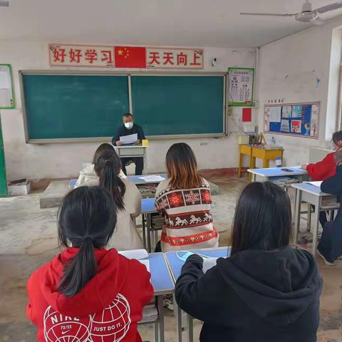 防震演练  携手同行——罗四拨小学