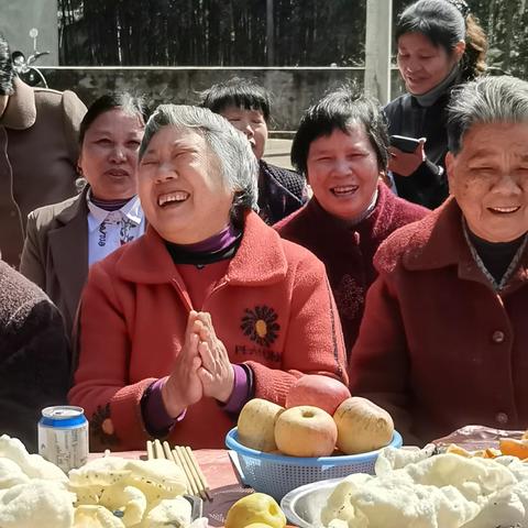 【新时代文明实践站】庆三八佳节  话巾帼风采 ———司铺村“格上花”文明新风进村座谈会