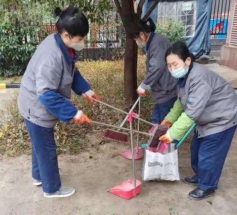 采林在一起，让小区“靓”起来