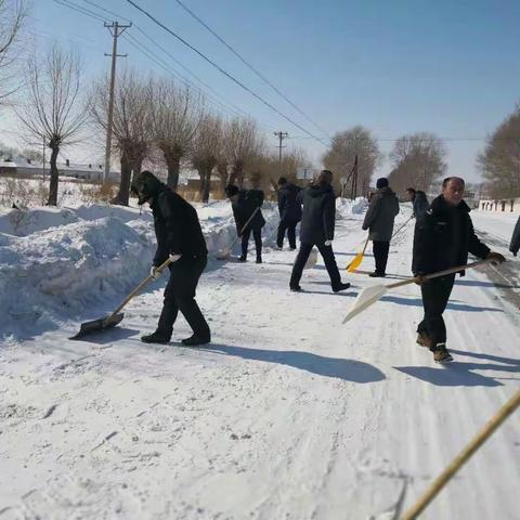 传承雷锋精神，做新时代楷模