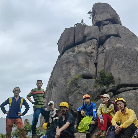 秋高气爽登山去