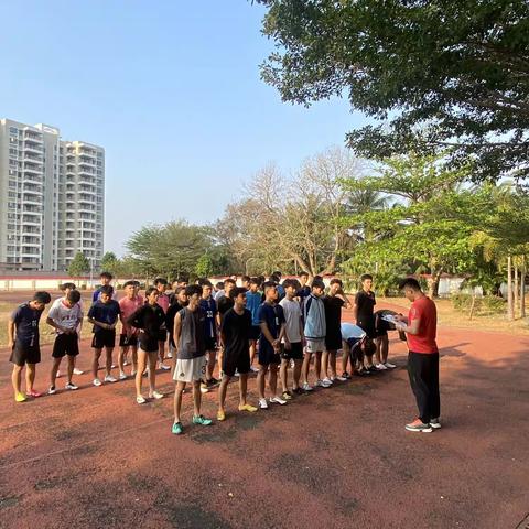 万宁市第三中学2023届高考体育特长生第三次模拟考试