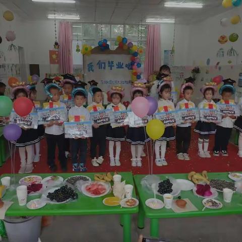 马场幼儿园大班毕业典礼