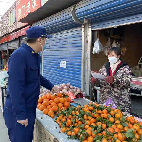 唐山高新消防：消防宣传进市场 筑牢安全“防火墙”